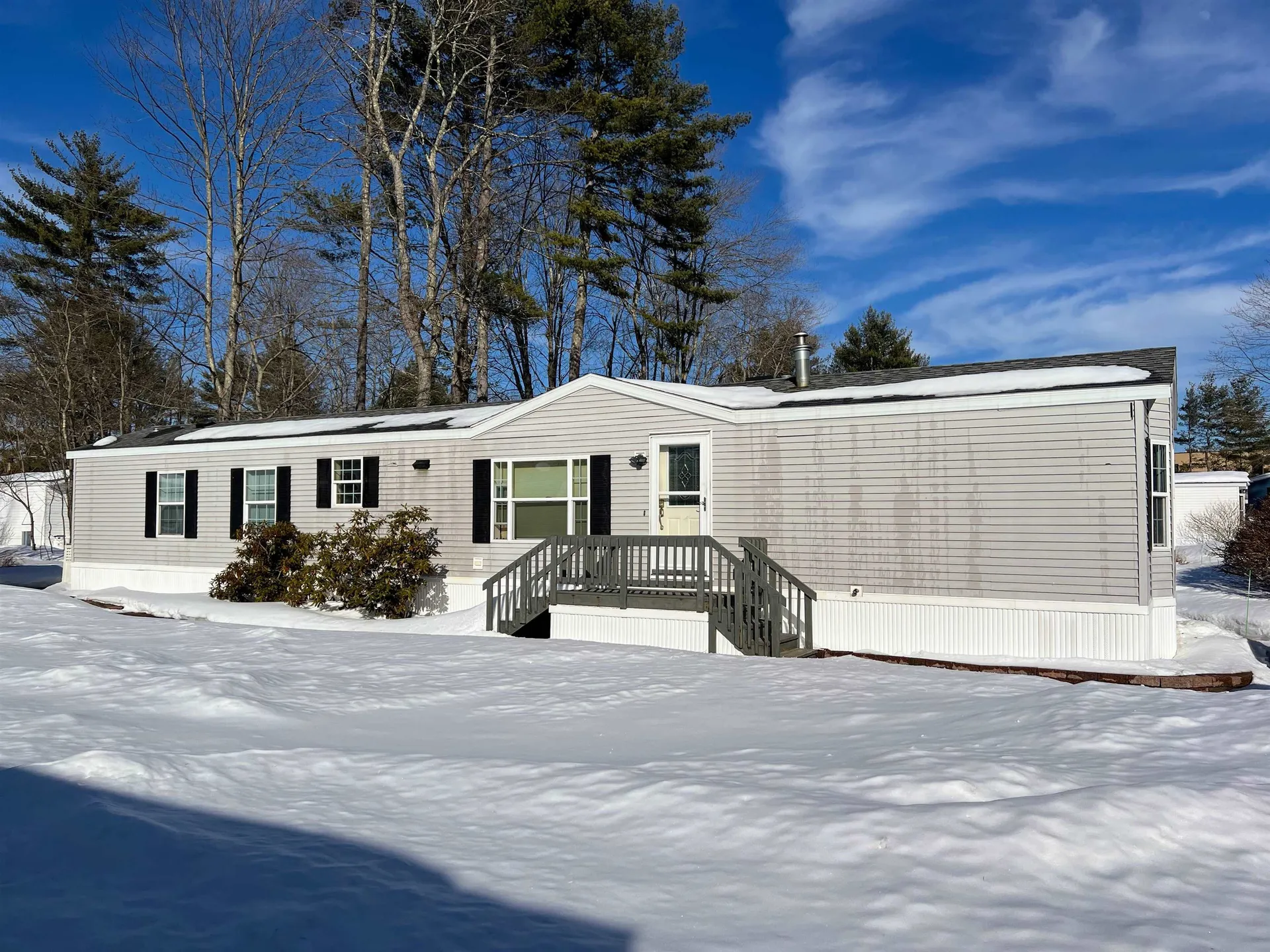 80 Colonial Village Somersworth NH 03878