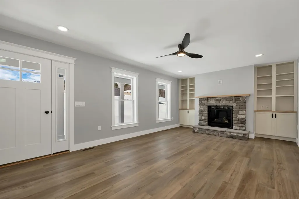 152 Young Road Gilford NH 03249