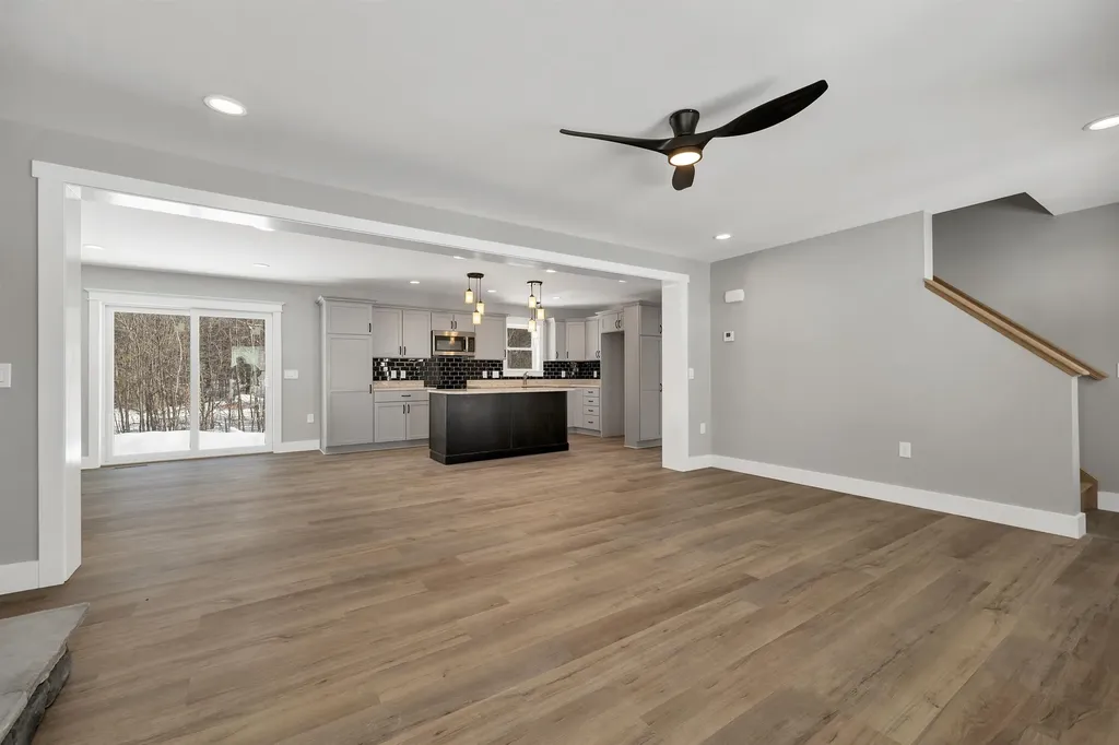 152 Young Road Gilford NH 03249