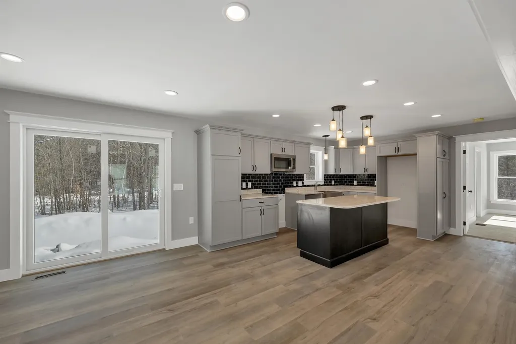 152 Young Road Gilford NH 03249