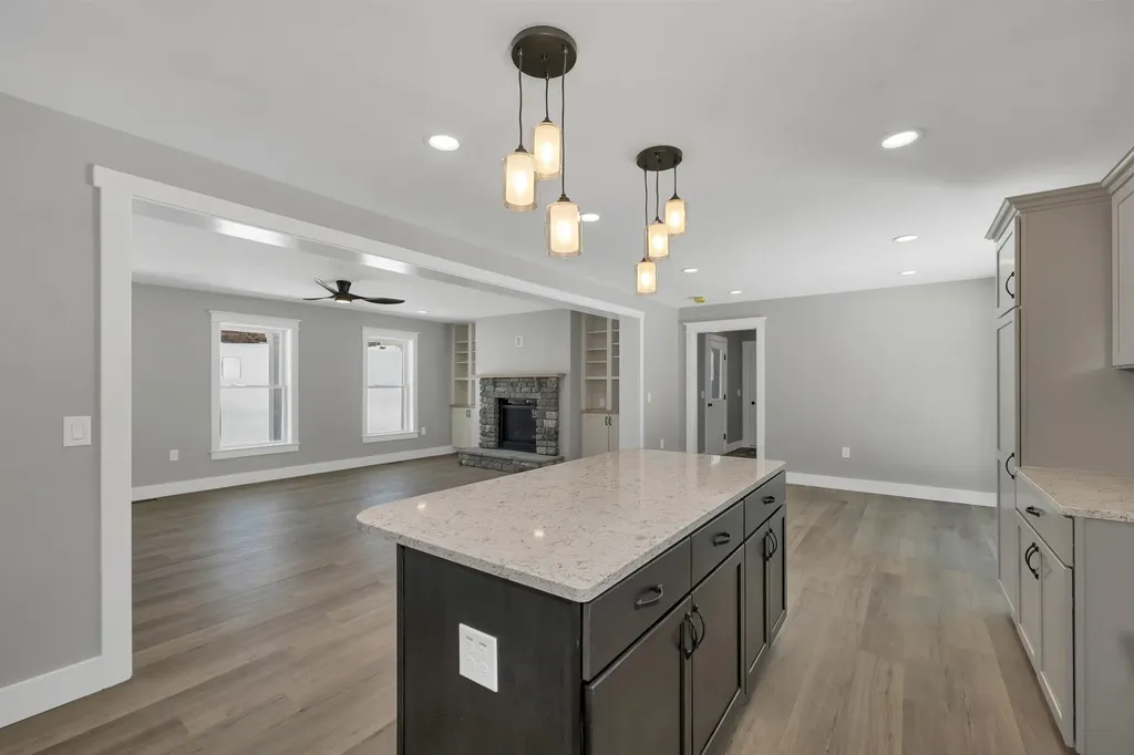152 Young Road Gilford NH 03249