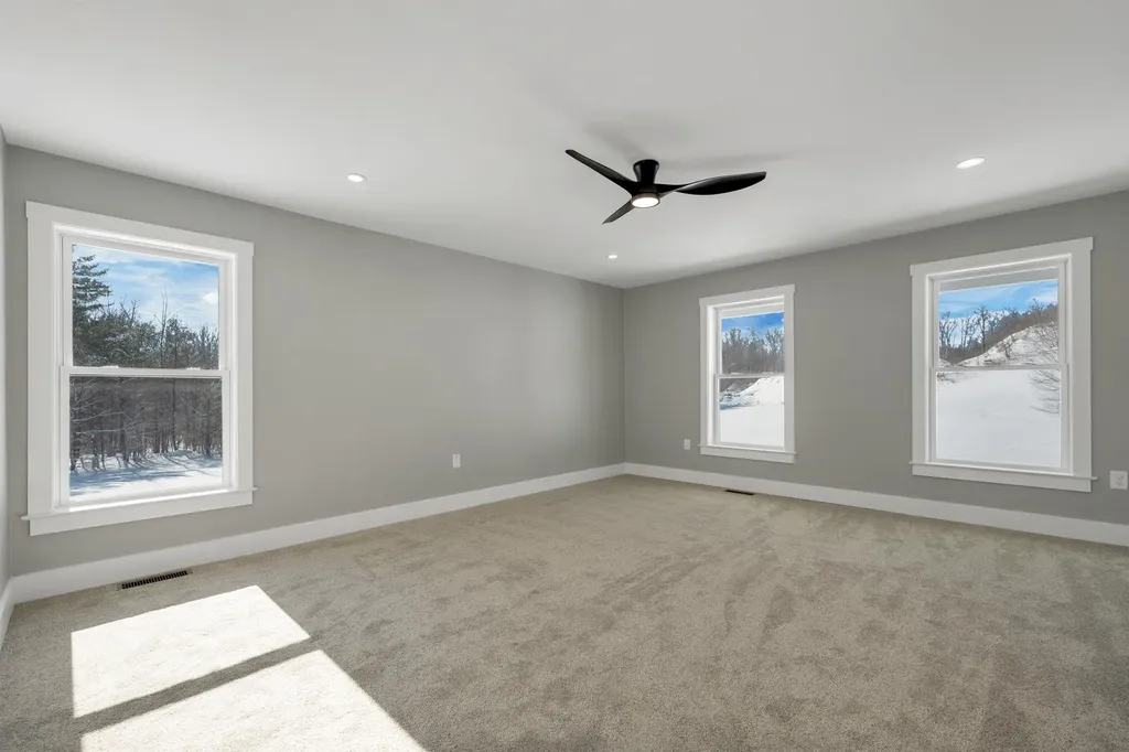 152 Young Road Gilford NH 03249