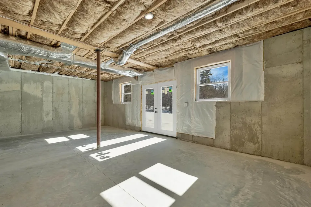 152 Young Road Gilford NH 03249