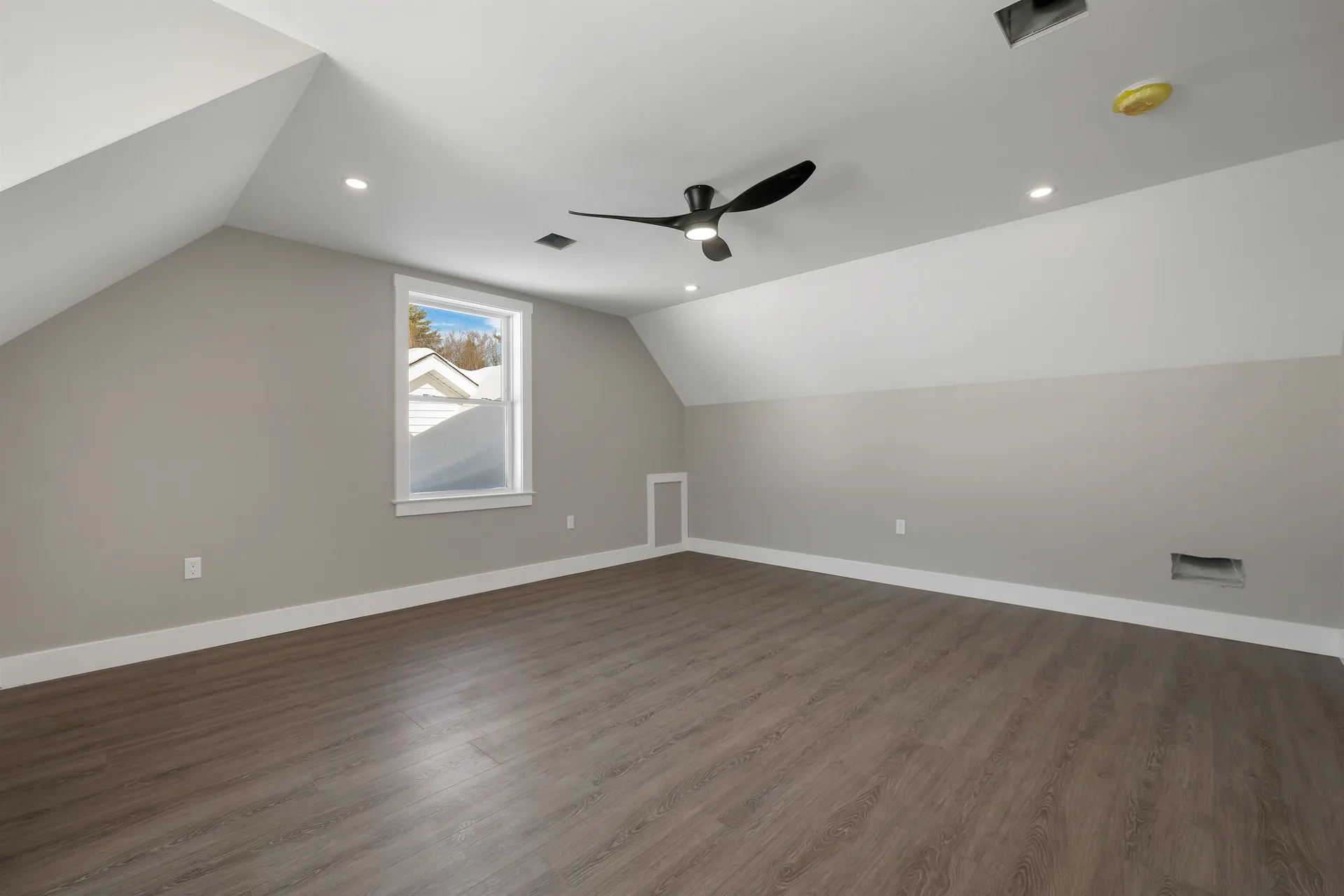 152 Young Road Gilford NH 03249