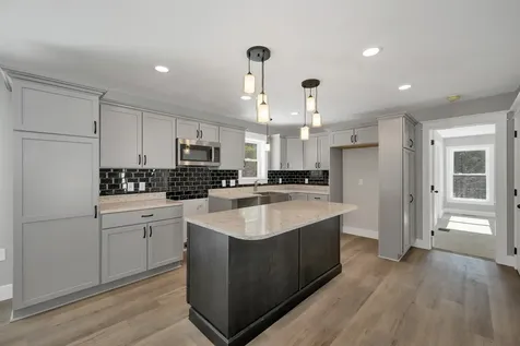 152 Young Road Gilford NH 03249