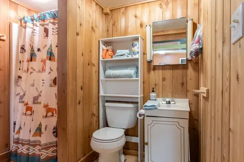 292 Tallwood Circle Londonderry VT 05155