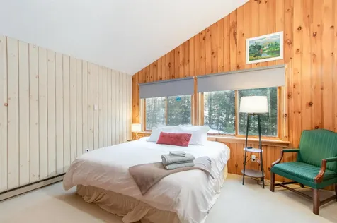 292 Tallwood Circle Londonderry VT 05155