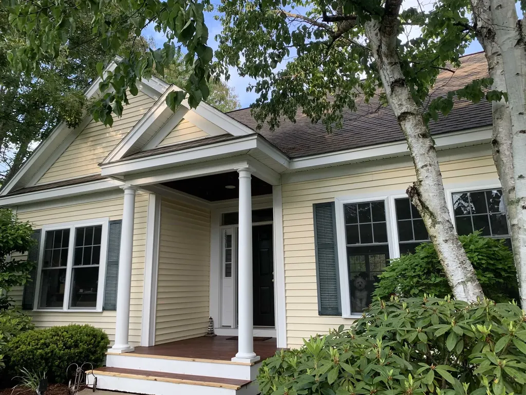 29 Hancock Drive Bedford NH 03110