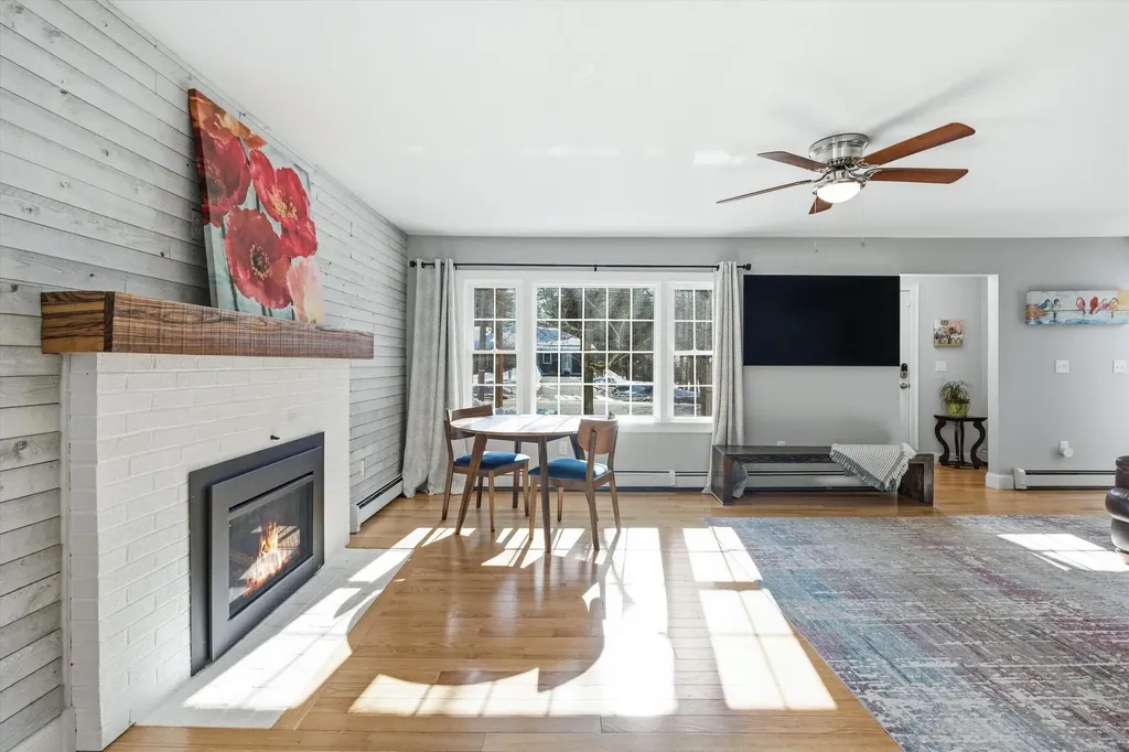 216 East Side Drive Concord NH 03301