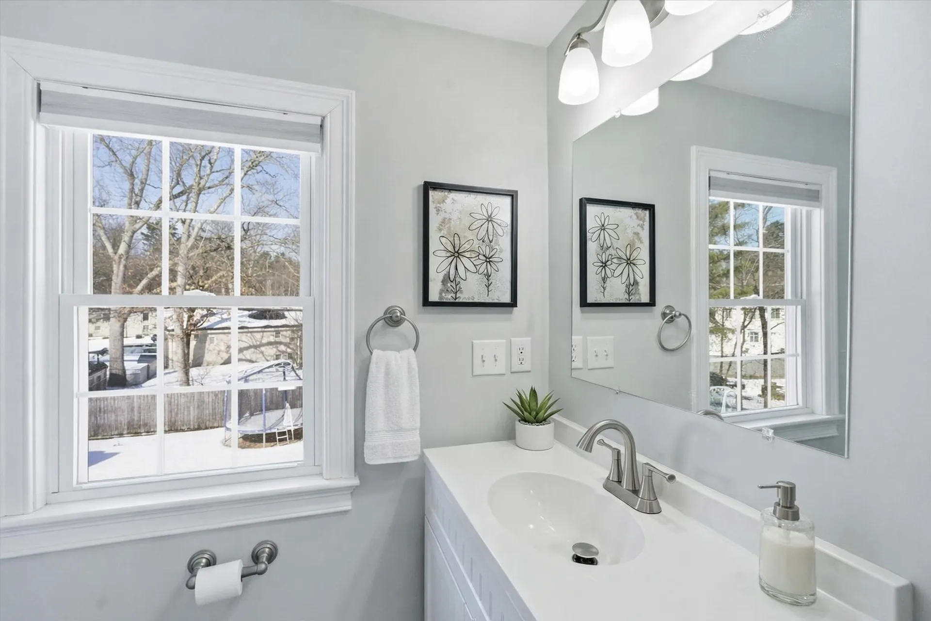 216 East Side Drive Concord NH 03301