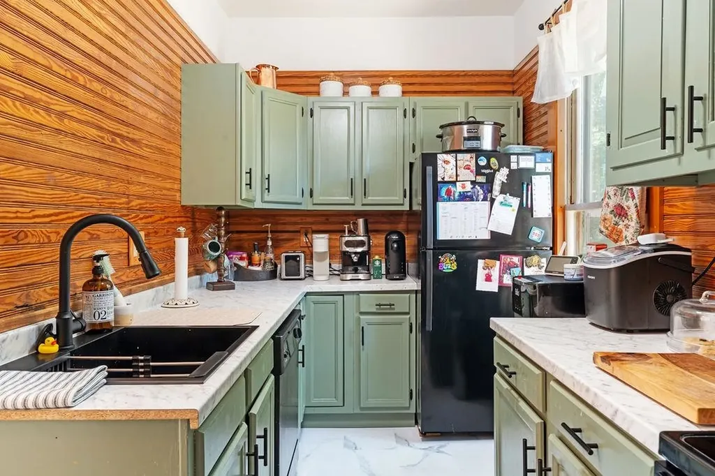 30 Messer Street Laconia NH 03246