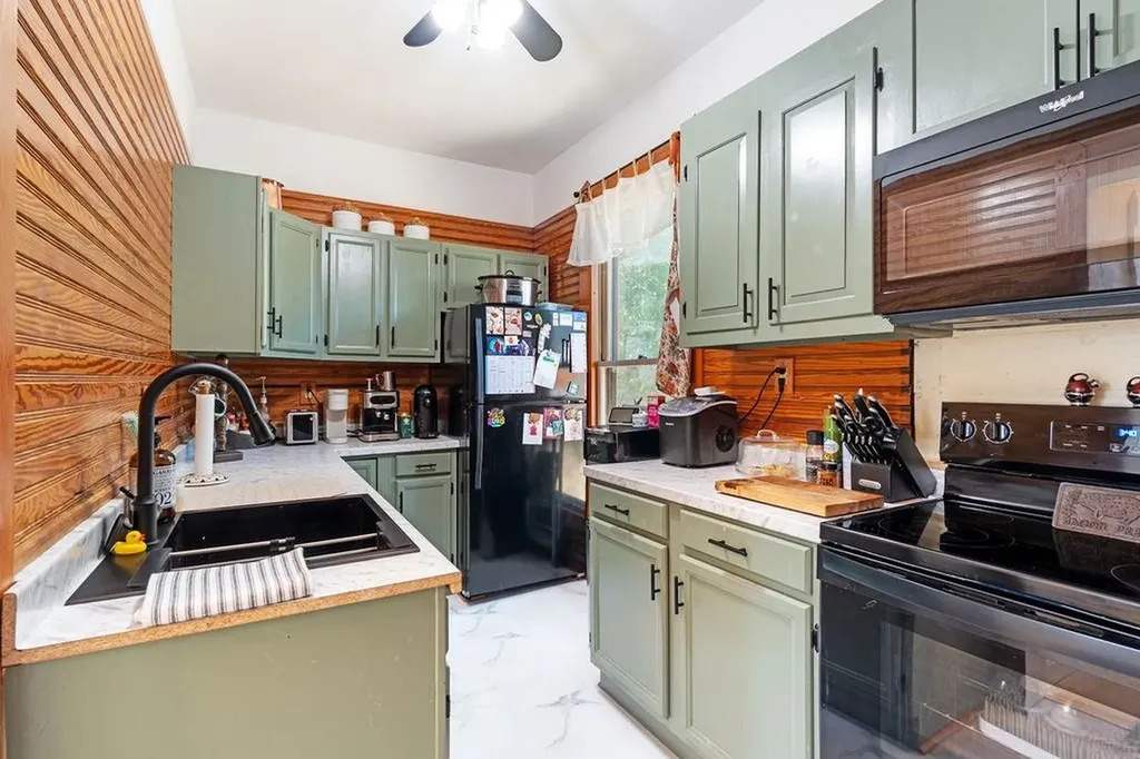 30 Messer Street Laconia NH 03246