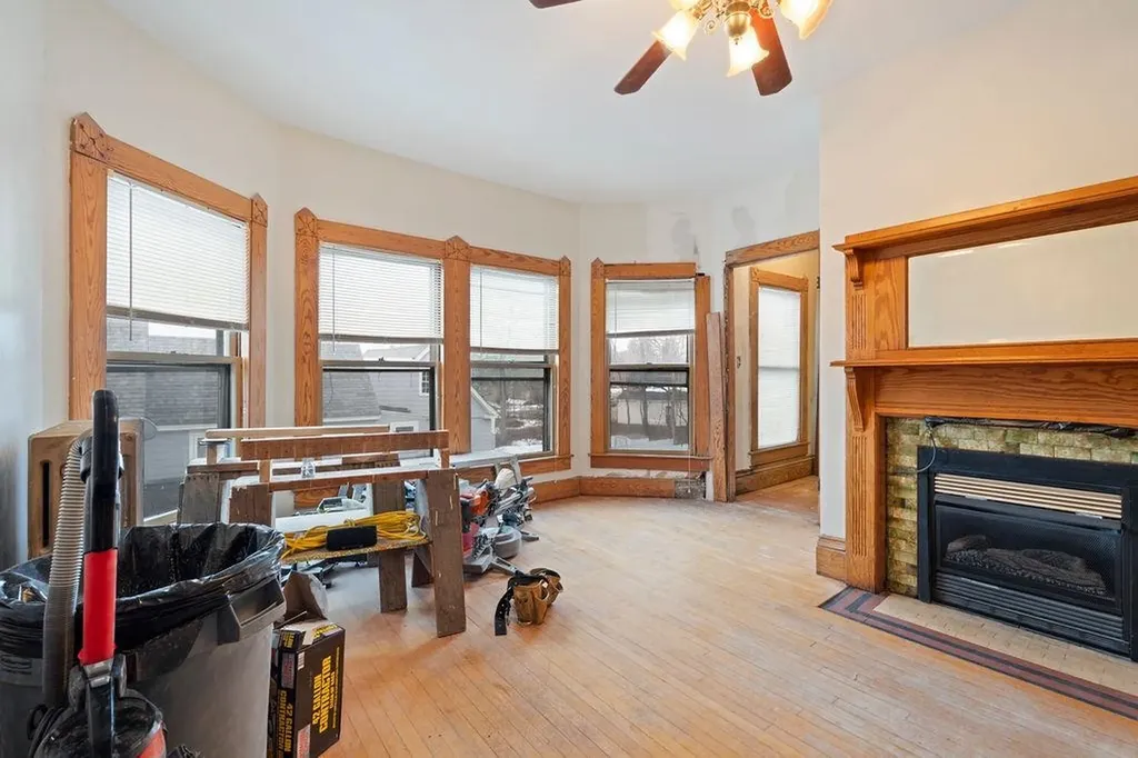30 Messer Street Laconia NH 03246