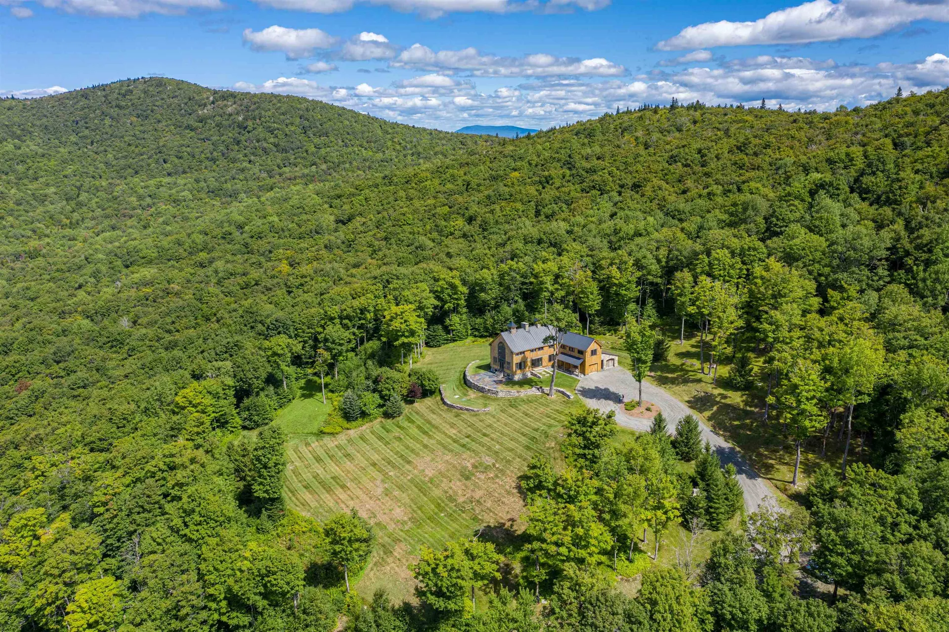 54 Upton Road Dover VT 05356
