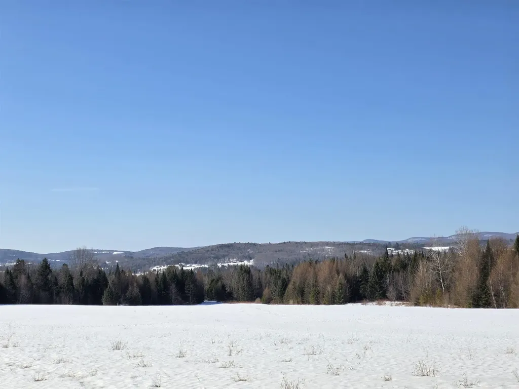 254 Airport Road Lyndon VT 05851