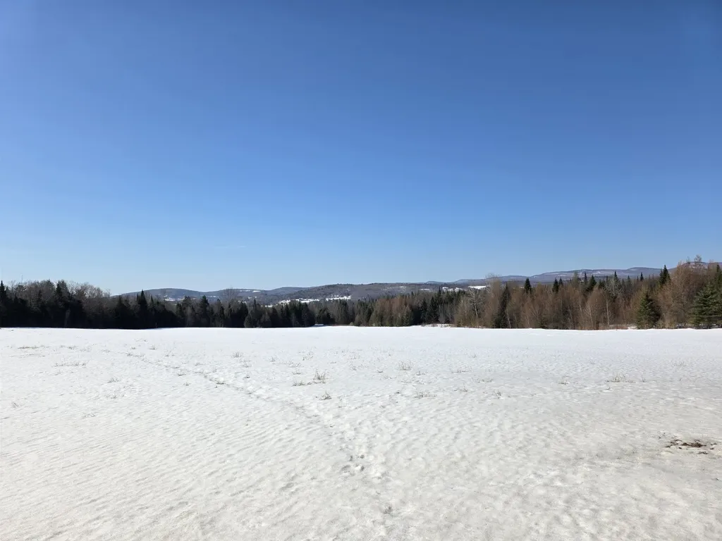254 Airport Road Lyndon VT 05851