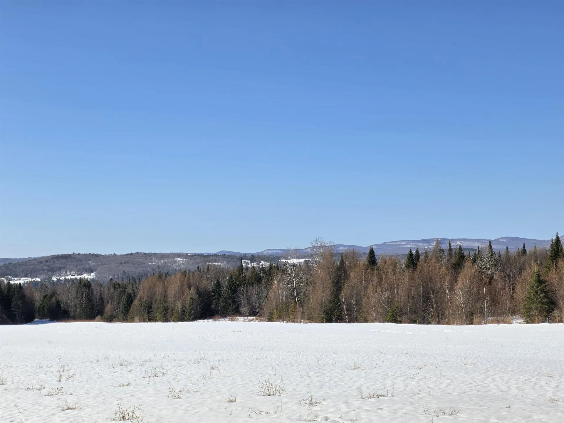 254 Airport Road Lyndon VT 05851