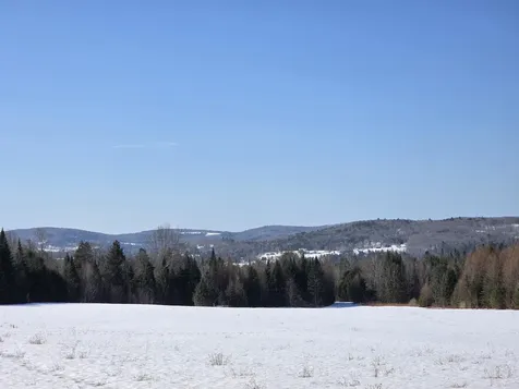 254 Airport Road Lyndon VT 05851