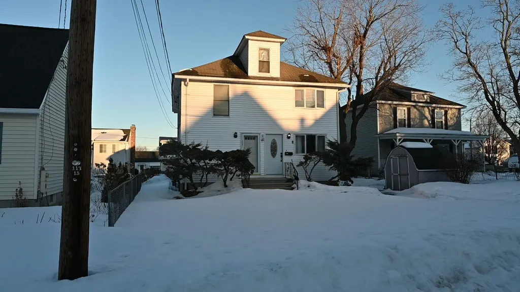 227 Laval Street Manchester NH 03102