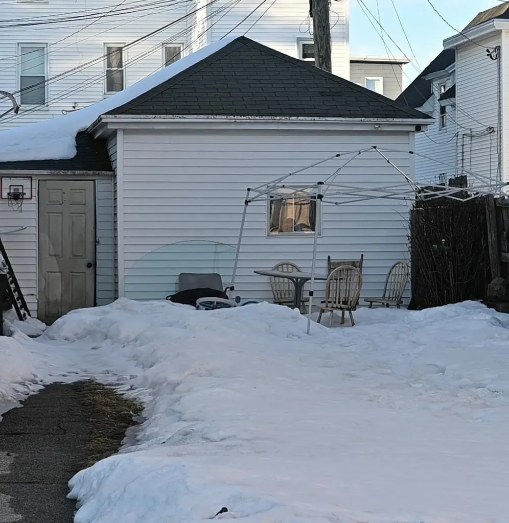 358 Auburn Street Manchester NH 03103