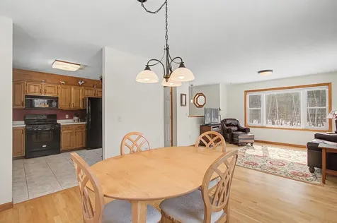 1908 Plains Road Georgia VT 05468