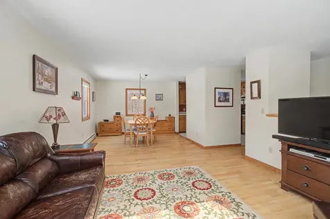 1908 Plains Road Georgia VT 05468