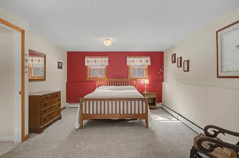 1908 Plains Road Georgia VT 05468