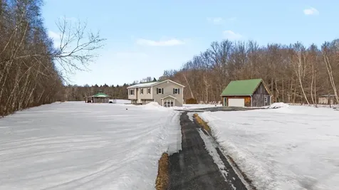 1908 Plains Road Georgia VT 05468