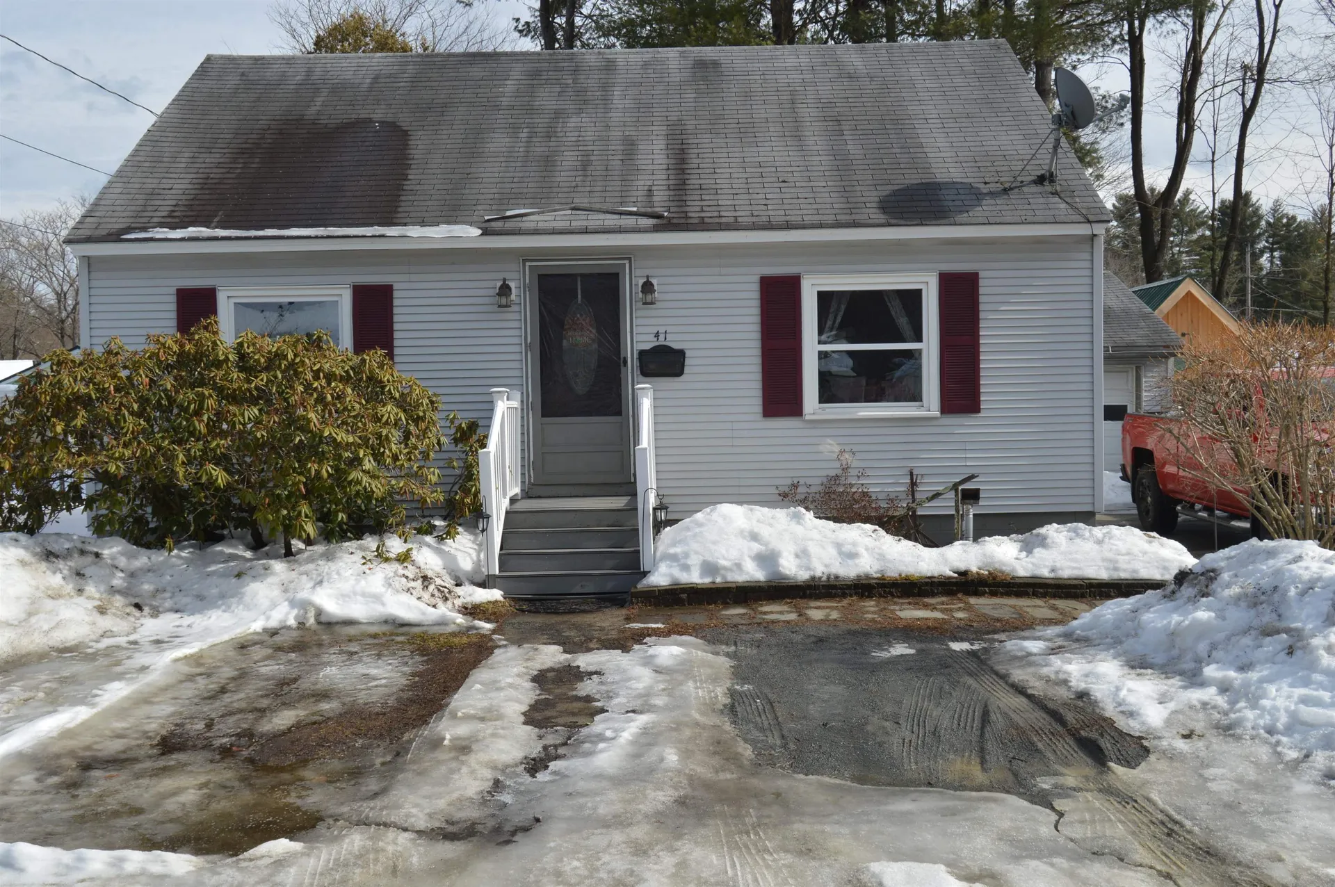 41 Morin Avenue Keene NH 03431