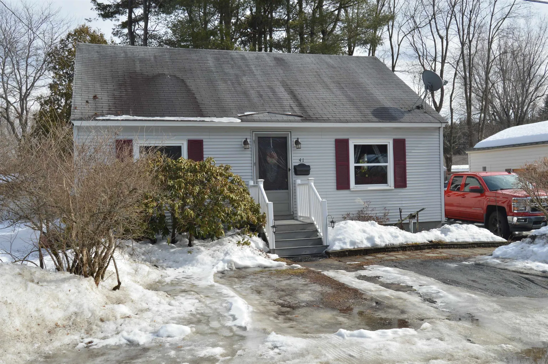 41 Morin Avenue Keene NH 03431