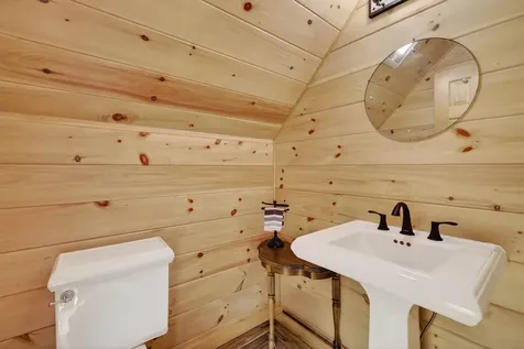 86 Governor Wentworth Highway Tuftonboro NH 03853