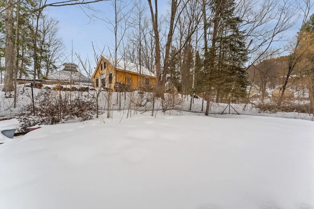 307 South Main Street Northfield VT 05663