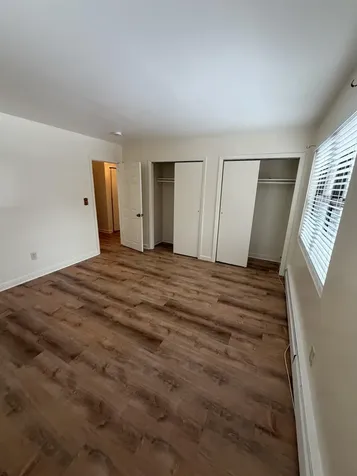 4 Brook Road Salem NH 03079