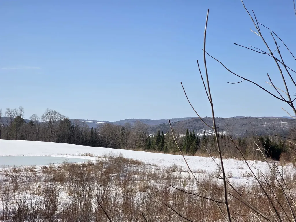 248 Airport Road Lyndon VT 05851
