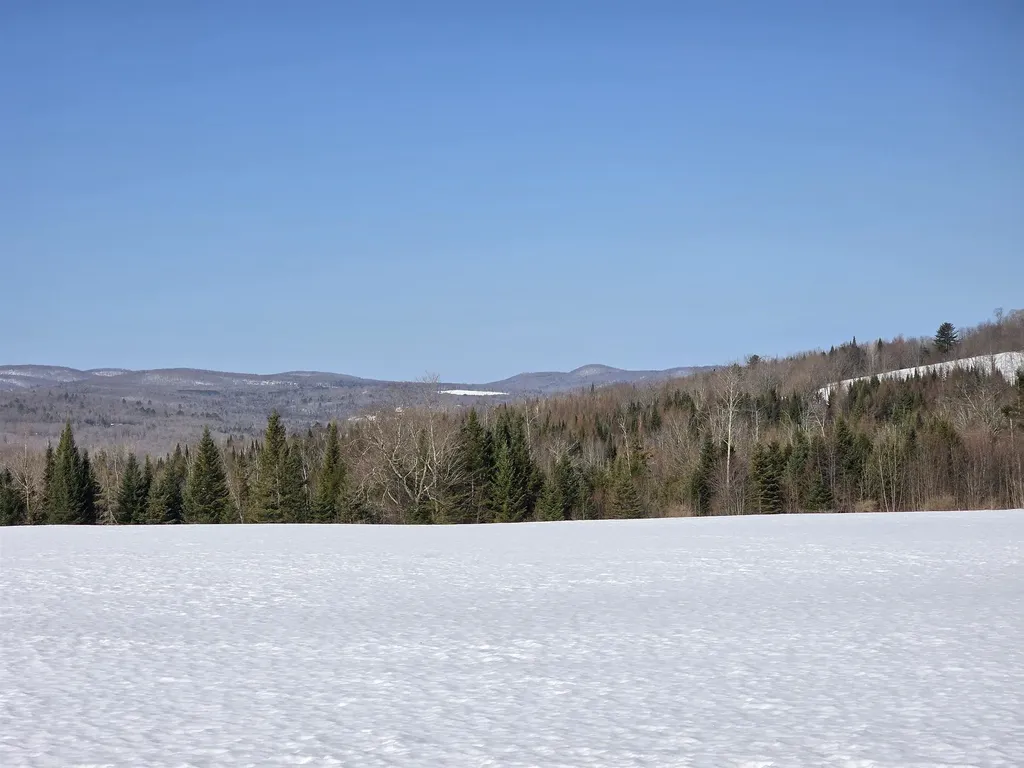 248 Airport Road Lyndon VT 05851