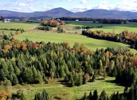 248 Airport Road Lyndon VT 05851