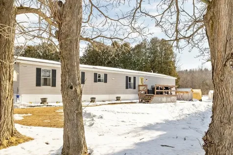 58 Rhodeside Acres Georgia VT 05468