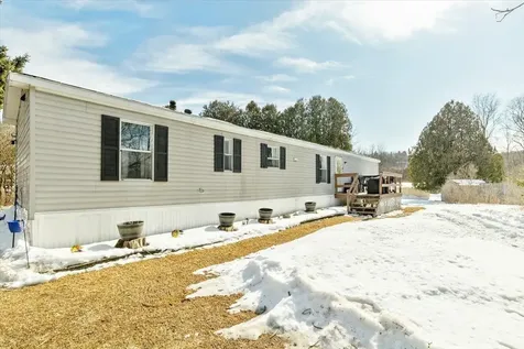 58 Rhodeside Acres Georgia VT 05468