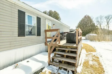 58 Rhodeside Acres Georgia VT 05468