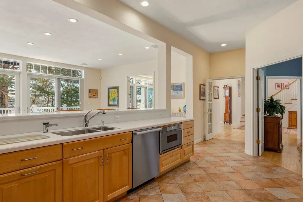 75 Marina Heights Road New Castle NH 03854