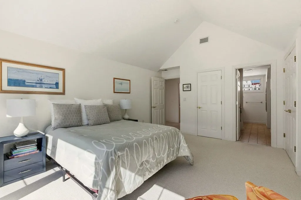 75 Marina Heights Road New Castle NH 03854