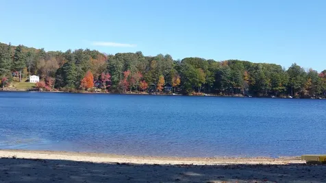 14-194 Seminole Road Hillsborough NH 03244