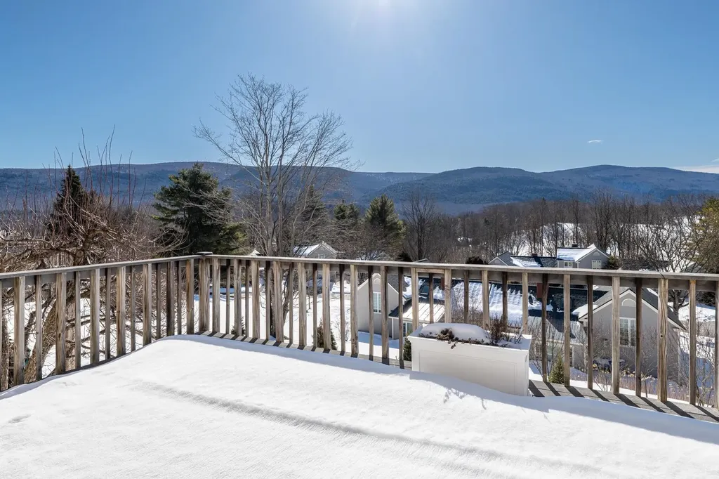 411 Equinox On The Battenkill Road Manchester VT 05254