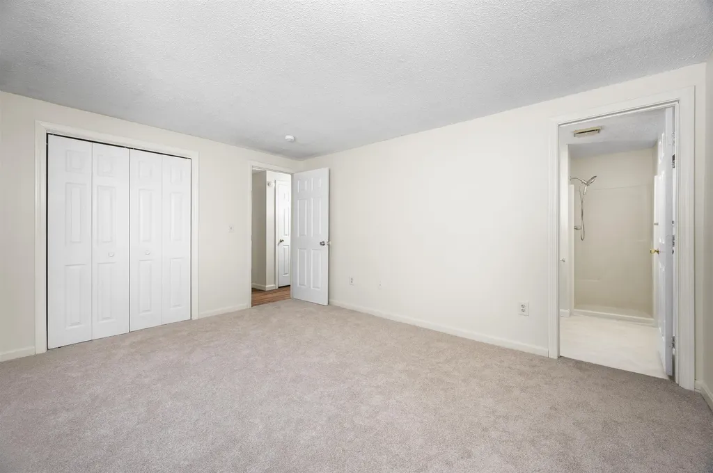 50 Brookside Drive Exeter NH 03833