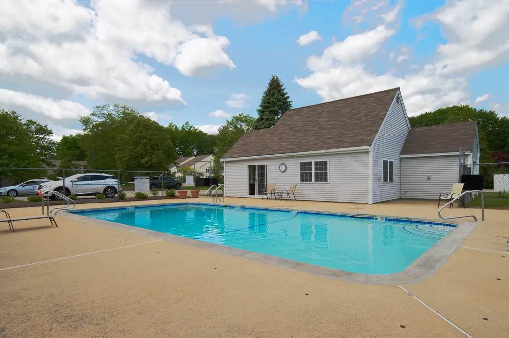 50 Brookside Drive Exeter NH 03833