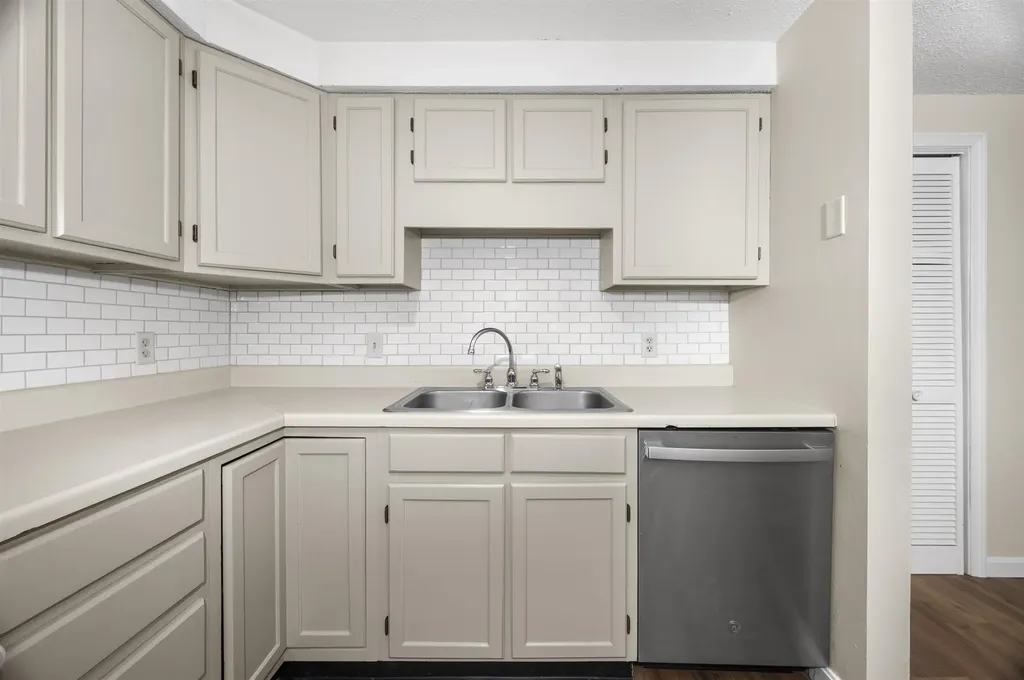 50 Brookside Drive Exeter NH 03833