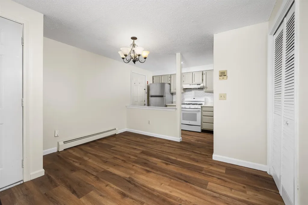 50 Brookside Drive Exeter NH 03833