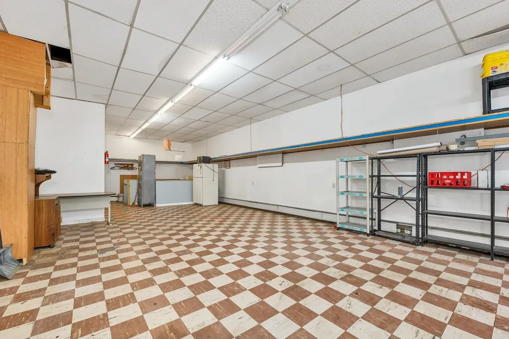 23 Elm Street Nashua NH 30350