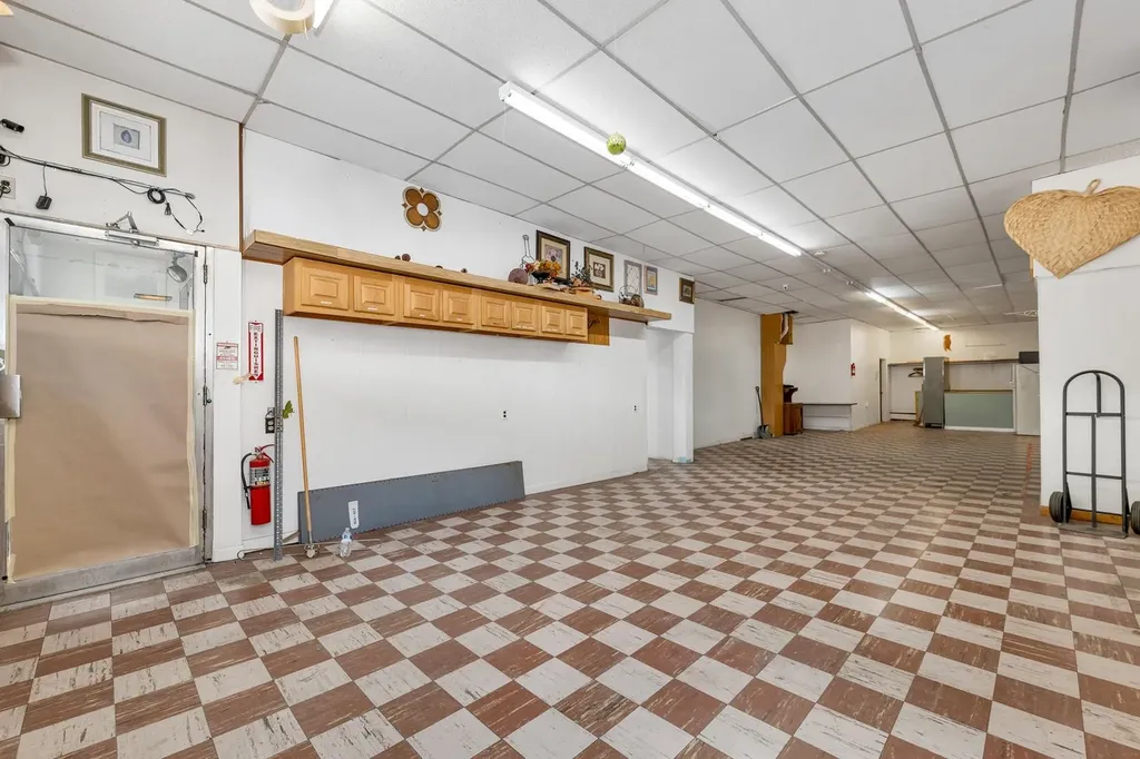 23 Elm Street Nashua NH 30350