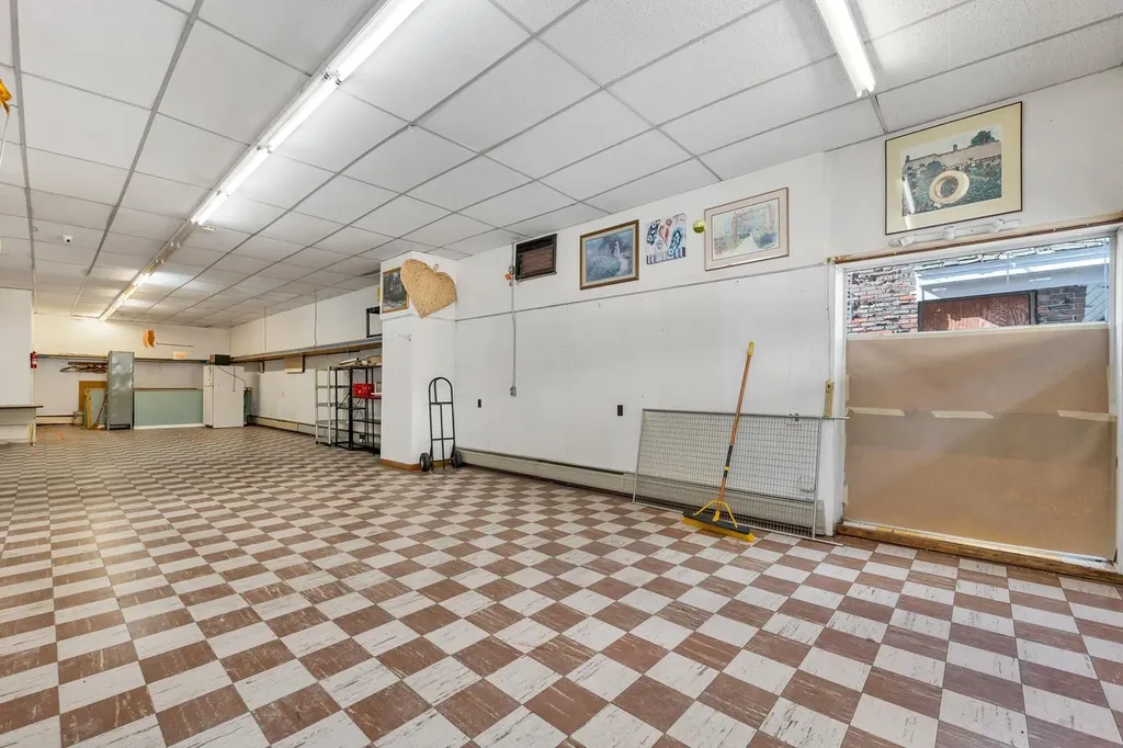 23 Elm Street Nashua NH 30350